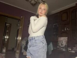 dillyhot